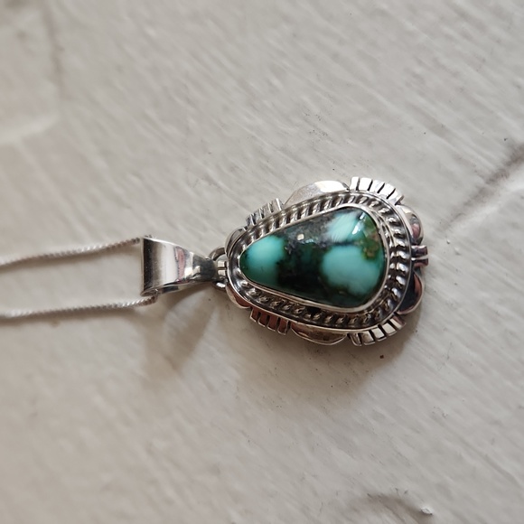 Gorgeous NWOT Native American Navajo Sonoran Mountain Turquoise Necklace 💙💚 - Picture 8 of 12